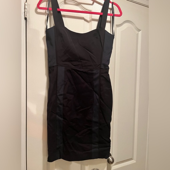 French Connection new without tags navy & black dress - Size 4 - Picture 1 of 8